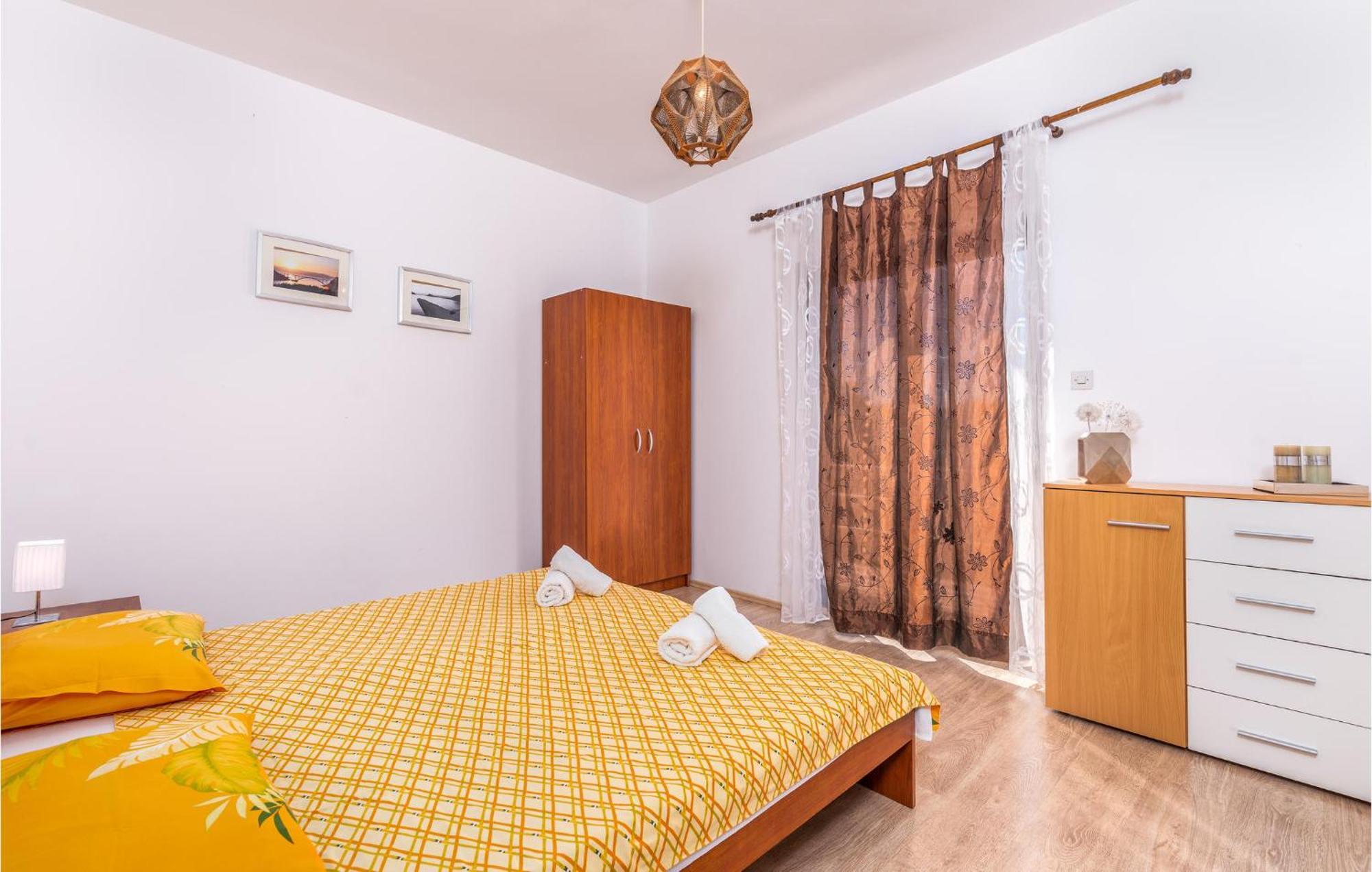 Gorgeous Apartment In Krk With Kitchen كرك المظهر الخارجي الصورة